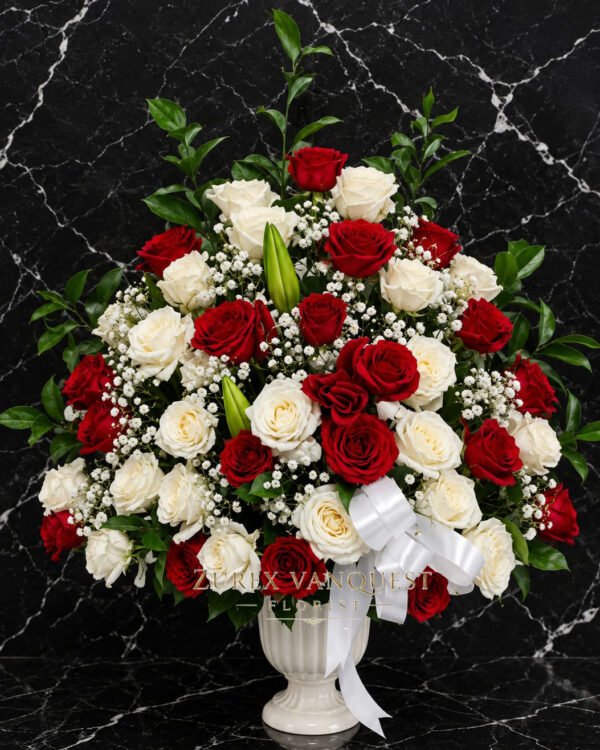 Zurex Vanquest | Table Arrangement & Centerpiece